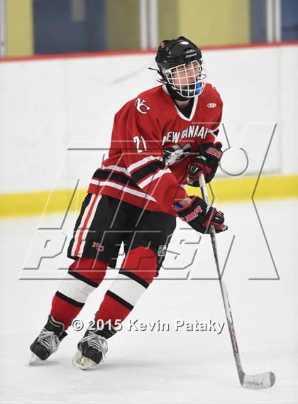 Thumbnail 2 in New Canaan vs. Darien (FCIAC Semifinal) photogallery.