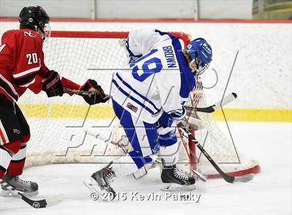 Thumbnail 1 in New Canaan vs. Darien (FCIAC Semifinal) photogallery.