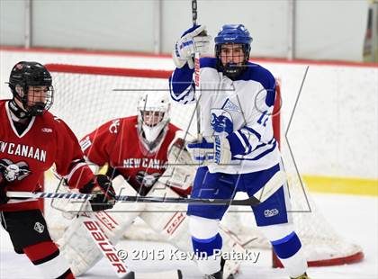 Thumbnail 2 in New Canaan vs. Darien (FCIAC Semifinal) photogallery.
