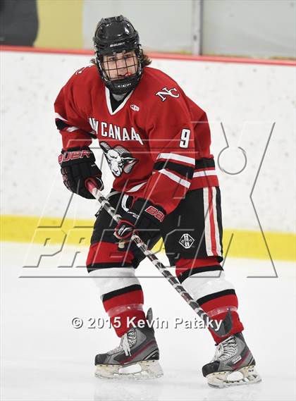 Thumbnail 2 in New Canaan vs. Darien (FCIAC Semifinal) photogallery.