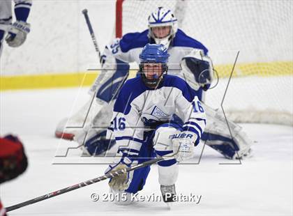 Thumbnail 1 in New Canaan vs. Darien (FCIAC Semifinal) photogallery.