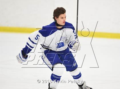 Thumbnail 2 in New Canaan vs. Darien (FCIAC Semifinal) photogallery.