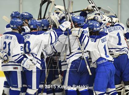 Thumbnail 3 in New Canaan vs. Darien (FCIAC Semifinal) photogallery.