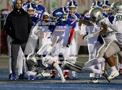Thumbnail 1 in De La Salle @ Folsom (CIF State NorCal Regional D1-AA Final) photogallery.