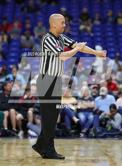 Thumbnail 3 in Beaumont United vs. Brennan (UIL 6A Basketball State Semifinal) photogallery.
