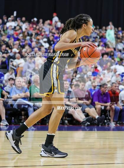 Thumbnail 1 in Beaumont United vs. Brennan (UIL 6A Basketball State Semifinal) photogallery.