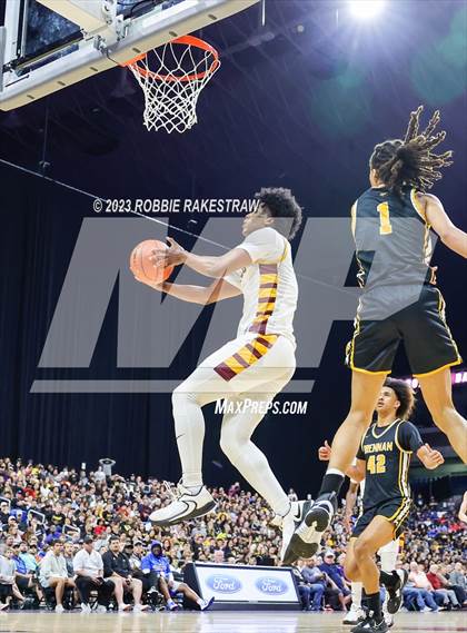 Thumbnail 1 in Beaumont United vs. Brennan (UIL 6A Basketball State Semifinal) photogallery.