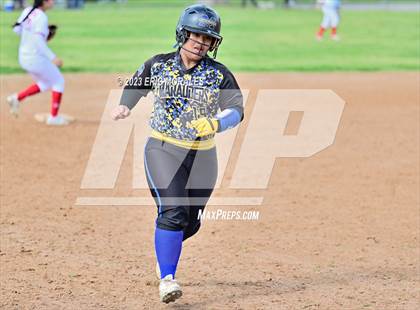 Thumbnail 2 in Imperial vs. Mira Mesa (Cougar Classic) photogallery.