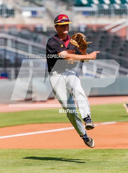 Thumbnail 3 in Houston County vs. Lassiter (GHSA 6A State Championship - Game 1) photogallery.