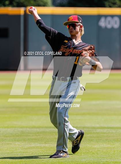 Thumbnail 1 in Houston County vs. Lassiter (GHSA 6A State Championship - Game 1) photogallery.