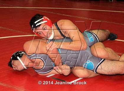 Thumbnail 3 in San Clemente Varsity 12 Way Wrestling Tournament photogallery.