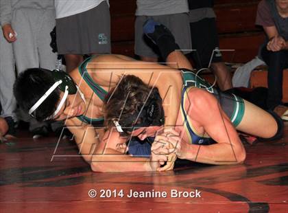 Thumbnail 3 in San Clemente Varsity 12 Way Wrestling Tournament photogallery.