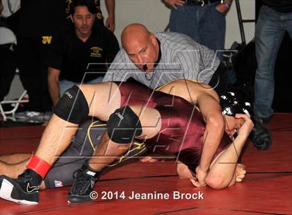 Thumbnail 3 in San Clemente Varsity 12 Way Wrestling Tournament photogallery.