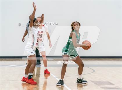 Thumbnail 1 in Indianapolis Arsenal Technical vs Park Tudor (Park Tudor Shootout) photogallery.