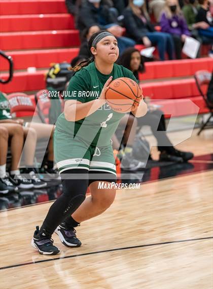 Thumbnail 3 in Indianapolis Arsenal Technical vs Park Tudor (Park Tudor Shootout) photogallery.