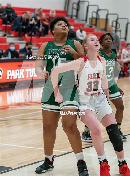 Thumbnail 1 in Indianapolis Arsenal Technical vs Park Tudor (Park Tudor Shootout) photogallery.