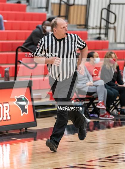 Thumbnail 3 in Indianapolis Arsenal Technical vs Park Tudor (Park Tudor Shootout) photogallery.