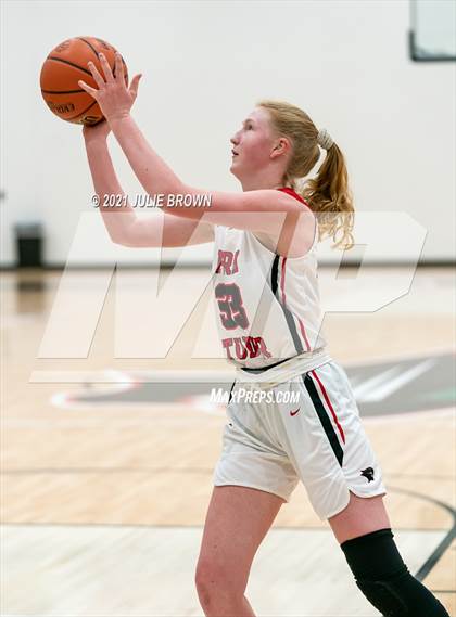 Thumbnail 2 in Indianapolis Arsenal Technical vs Park Tudor (Park Tudor Shootout) photogallery.