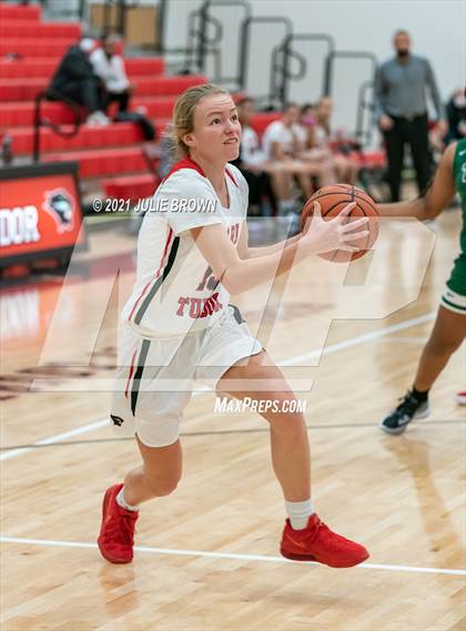 Thumbnail 1 in Indianapolis Arsenal Technical vs Park Tudor (Park Tudor Shootout) photogallery.