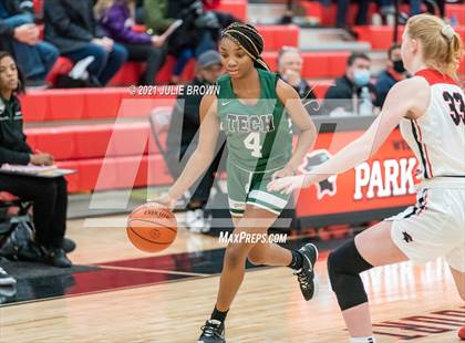 Thumbnail 2 in Indianapolis Arsenal Technical vs Park Tudor (Park Tudor Shootout) photogallery.