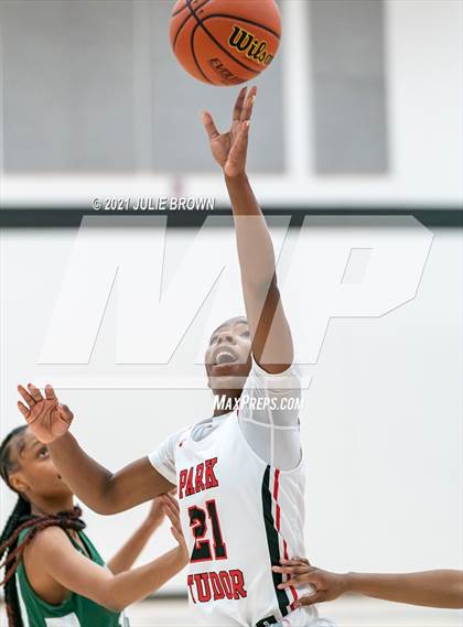 Thumbnail 1 in Indianapolis Arsenal Technical vs Park Tudor (Park Tudor Shootout) photogallery.