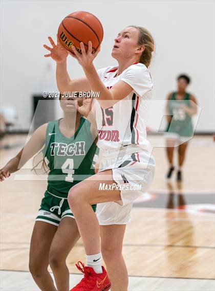 Thumbnail 2 in Indianapolis Arsenal Technical vs Park Tudor (Park Tudor Shootout) photogallery.