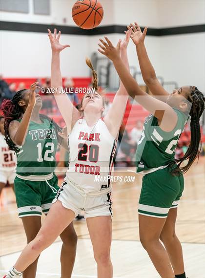 Thumbnail 3 in Indianapolis Arsenal Technical vs Park Tudor (Park Tudor Shootout) photogallery.