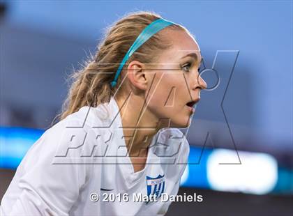 Thumbnail 1 in Chaparral vs. Legend photogallery.