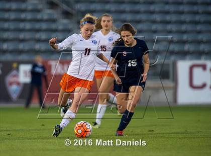 Thumbnail 1 in Chaparral vs. Legend photogallery.
