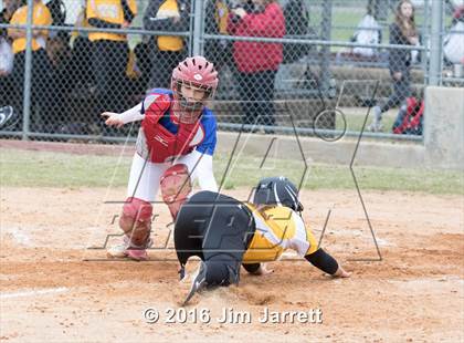 Thumbnail 3 in Hernando vs. Bartlett photogallery.