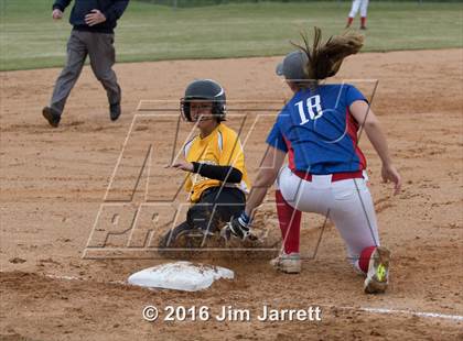 Thumbnail 2 in Hernando vs. Bartlett photogallery.