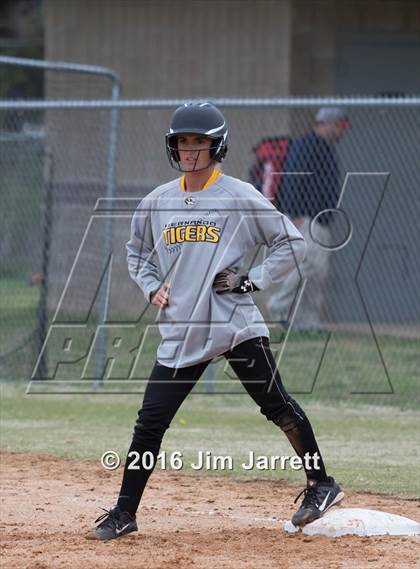 Thumbnail 2 in Hernando vs. Bartlett photogallery.