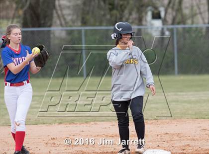 Thumbnail 1 in Hernando vs. Bartlett photogallery.