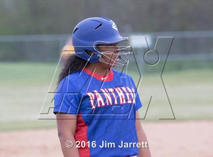 Thumbnail 2 in Hernando vs. Bartlett photogallery.