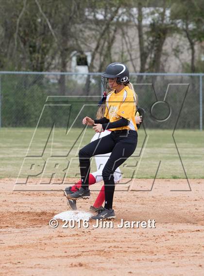 Thumbnail 2 in Hernando vs. Bartlett photogallery.
