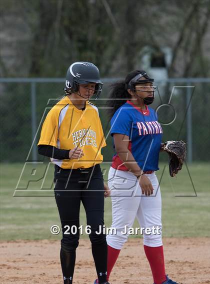 Thumbnail 3 in Hernando vs. Bartlett photogallery.