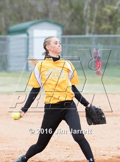 Thumbnail 2 in Hernando vs. Bartlett photogallery.