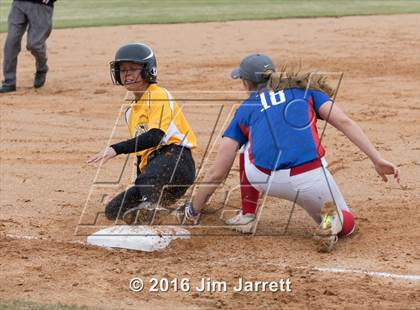 Thumbnail 3 in Hernando vs. Bartlett photogallery.