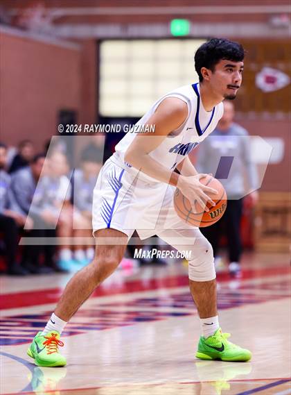Thumbnail 2 in Sanger West vs. Mendota photogallery.