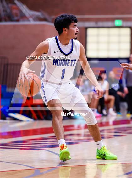 Thumbnail 3 in Sanger West vs. Mendota photogallery.