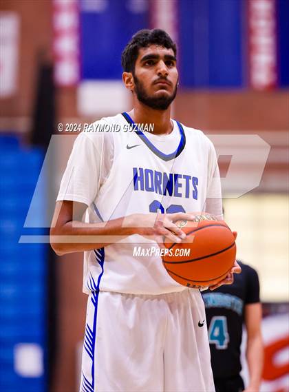 Thumbnail 3 in Sanger West vs. Mendota photogallery.