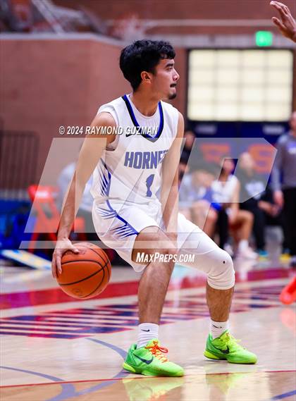 Thumbnail 2 in Sanger West vs. Mendota photogallery.