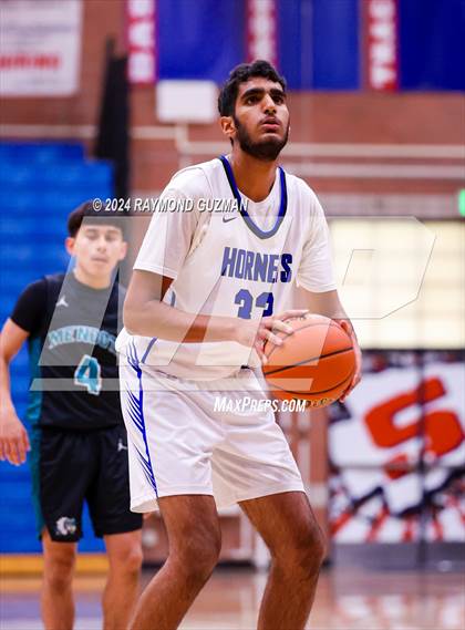 Thumbnail 1 in Sanger West vs. Mendota photogallery.