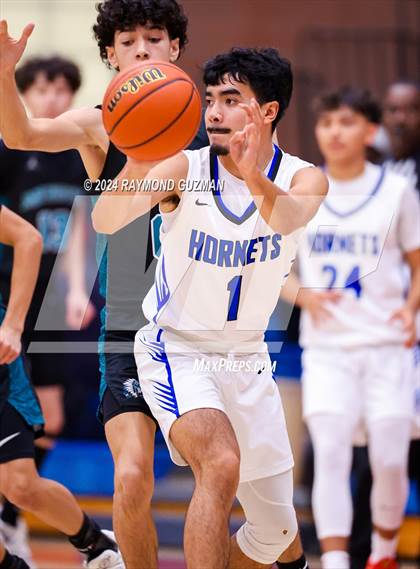 Thumbnail 3 in Sanger West vs. Mendota photogallery.