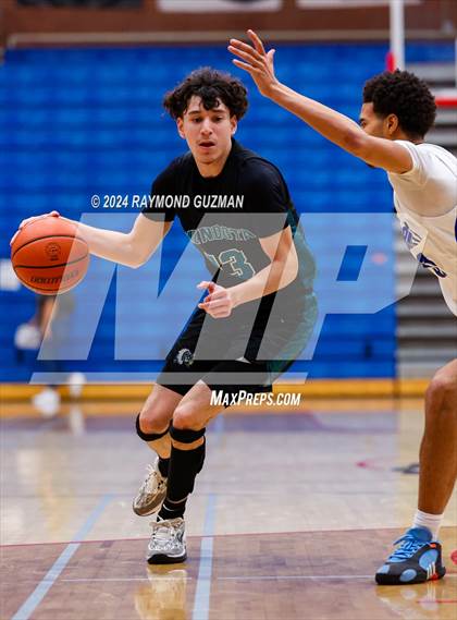 Thumbnail 2 in Sanger West vs. Mendota photogallery.