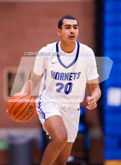 Thumbnail 2 in Sanger West vs. Mendota photogallery.