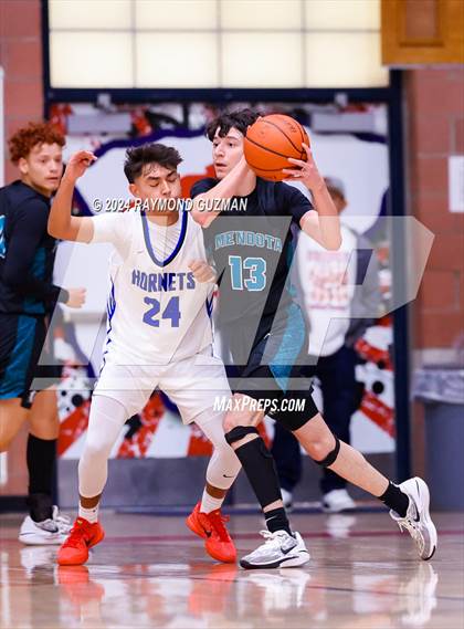 Thumbnail 3 in Sanger West vs. Mendota photogallery.