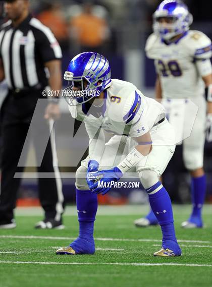 Thumbnail 2 in Kemp vs Brock (UIL 3A D1 Semifinal) photogallery.