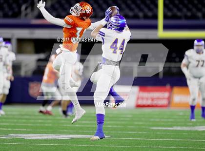 Thumbnail 2 in Kemp vs Brock (UIL 3A D1 Semifinal) photogallery.