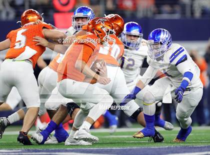 Thumbnail 3 in Kemp vs Brock (UIL 3A D1 Semifinal) photogallery.